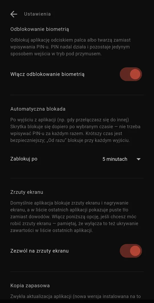 Ekran aplikacji Skrytka: Biometria, blokada i zrzuty ekranu